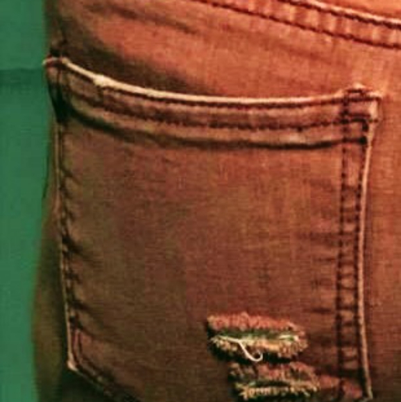 CELEBRITY PINK JEANS - Picture 7 of 7